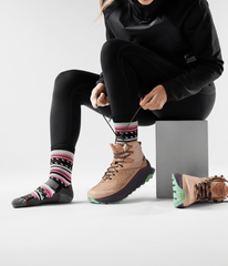 TNF X Smartwool Women's HIKE Light Cushion Margarita Crew Socks - Black