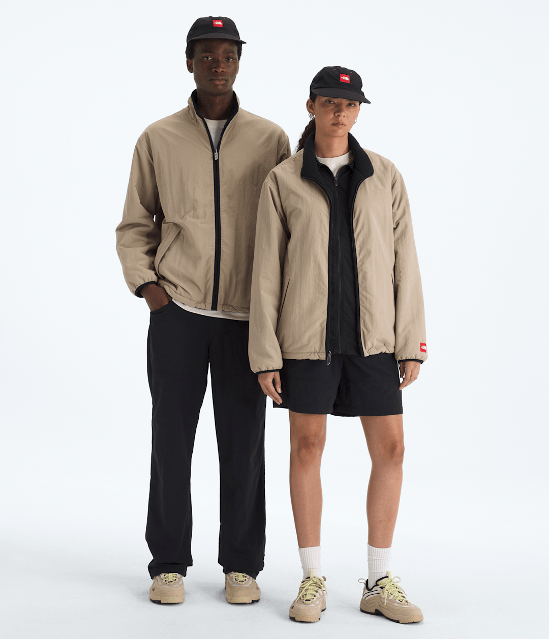 Men’s TNF™ Red Box Reversible Fleece Jacket - Mushroom Grey/TNF Black