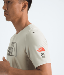 Men’s Summit Series High Trail Short-Sleeve—Graphic - Calacatta