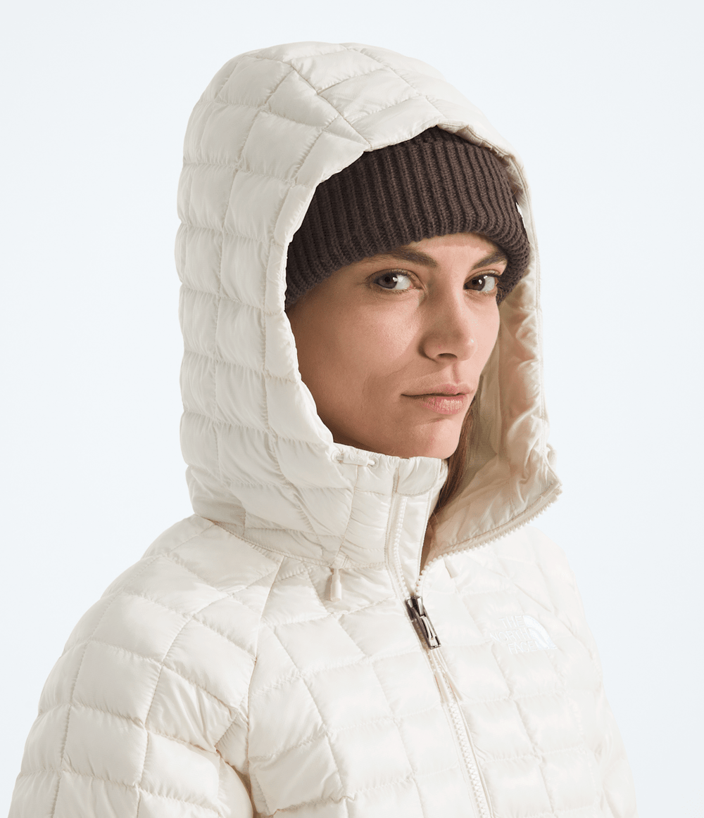 Women’s THERMOBALL™ Hooded Jacket - White Dune