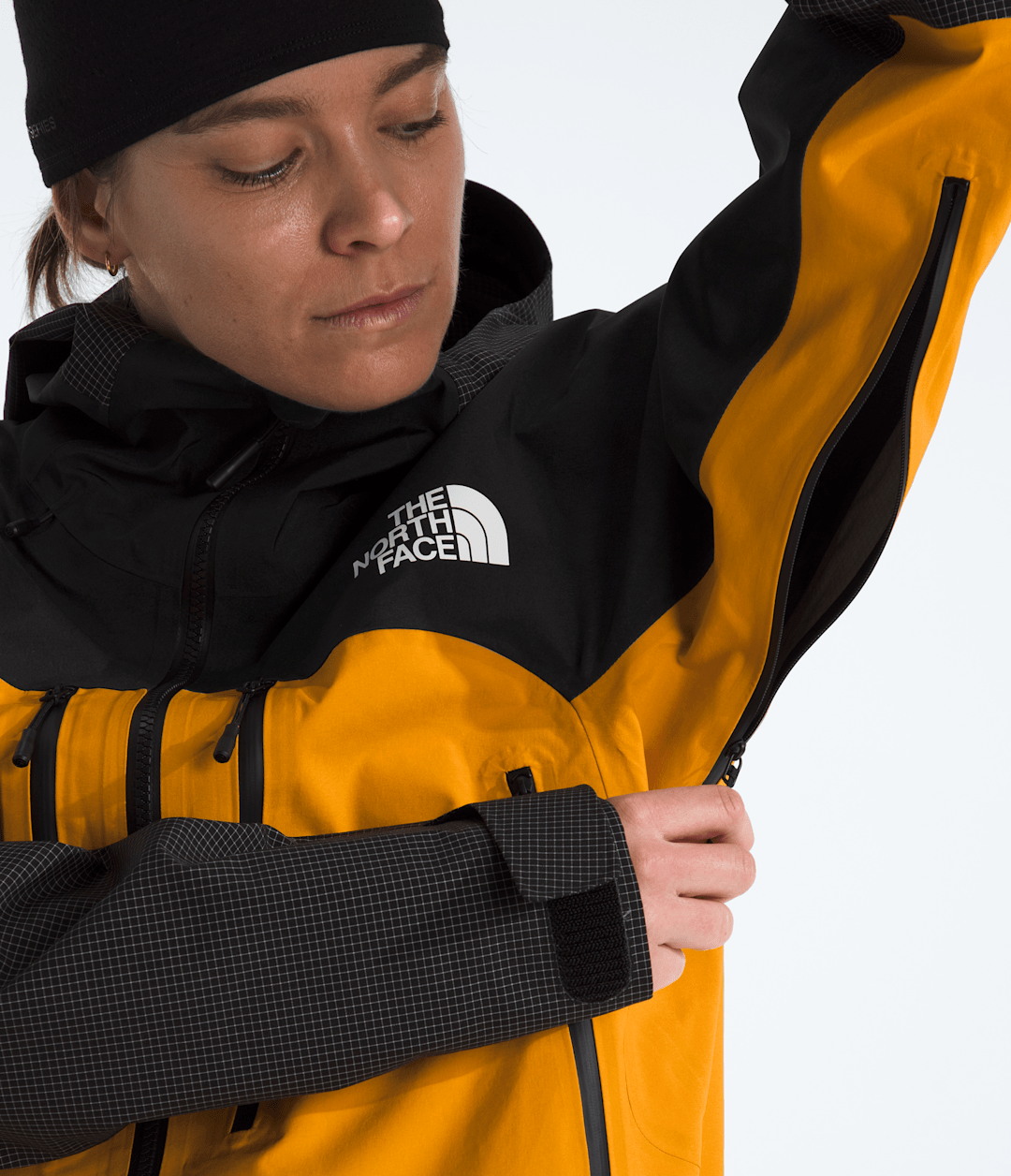 Women’s Summit Series Mountain GORE-TEX® Pro Jacket - Summit Gold/TNF Black