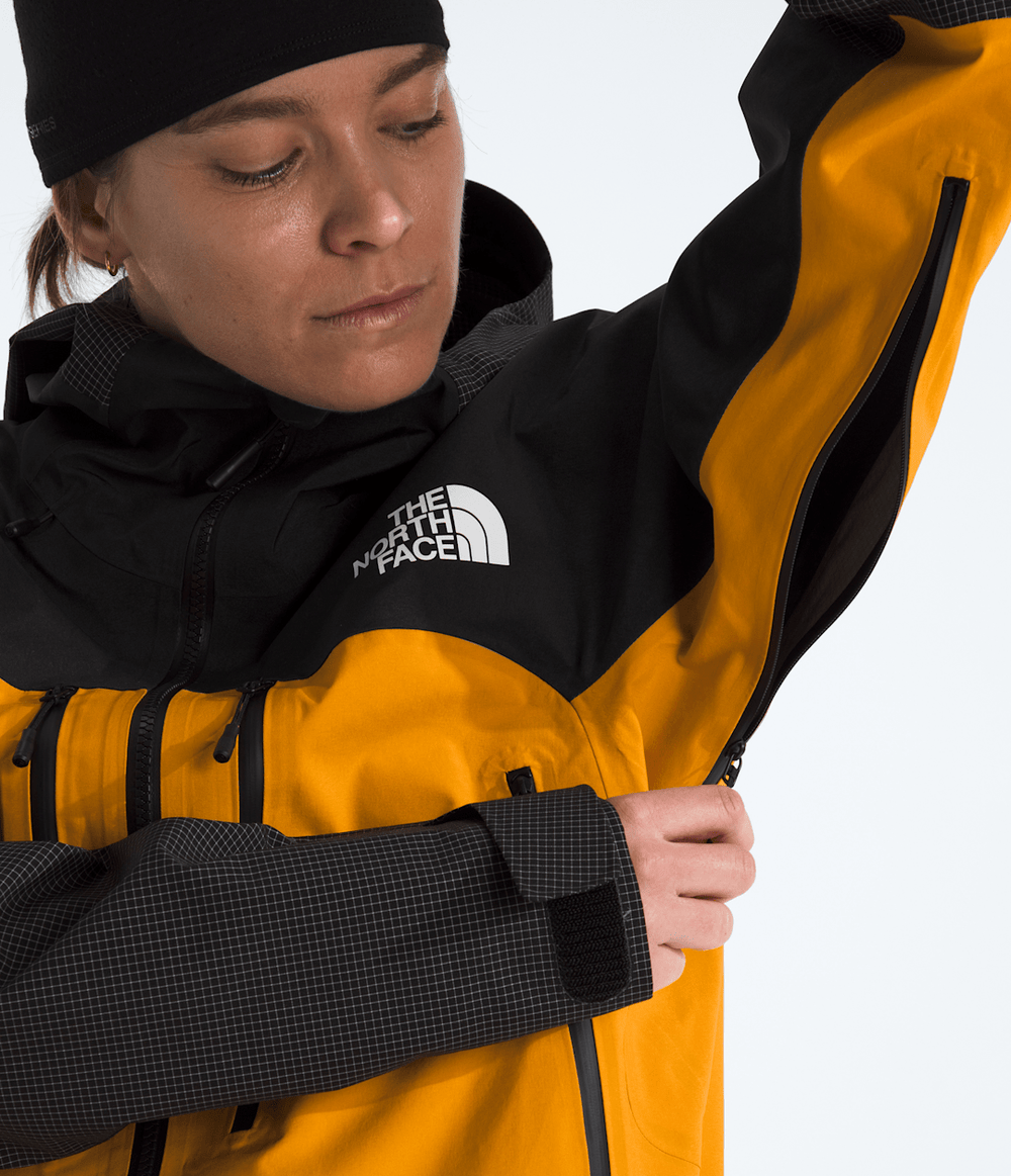 Women’s Summit Series Mountain GORE-TEX® Pro Jacket - Summit Gold/TNF Black