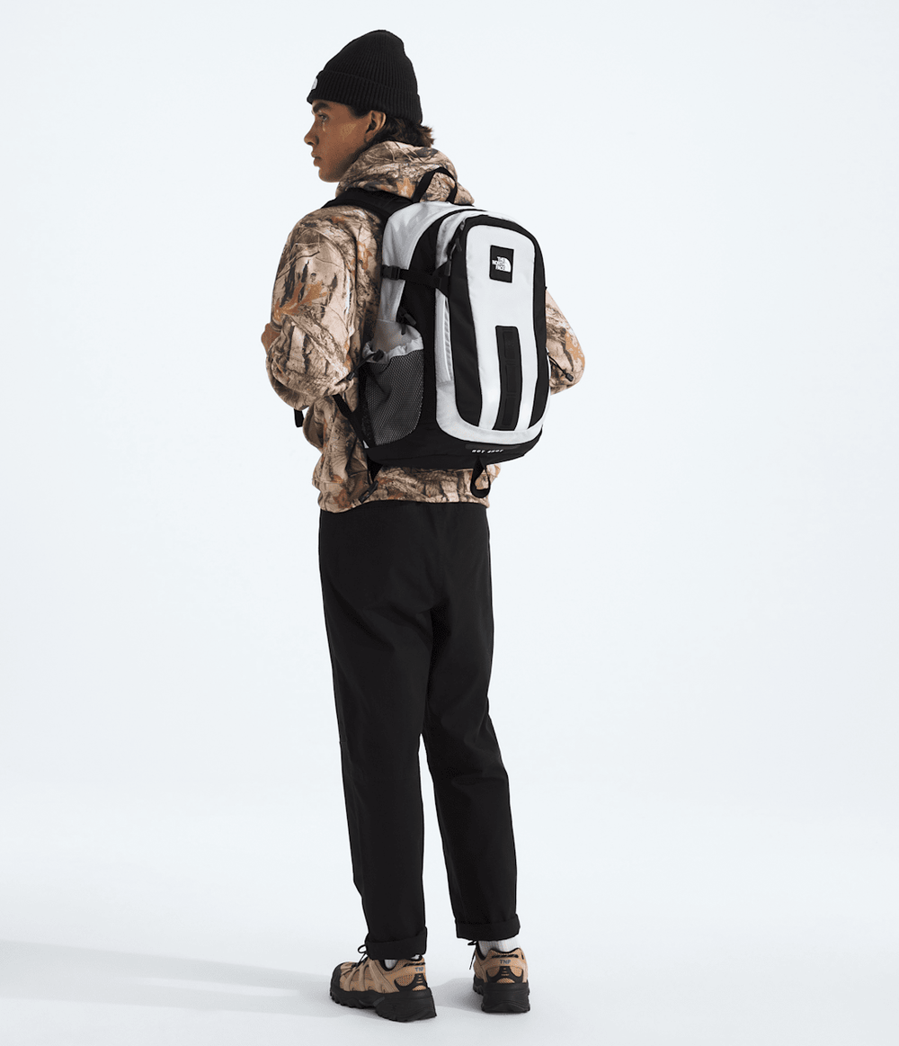 Hot Shot SE Backpack - TNF White/TNF Black
