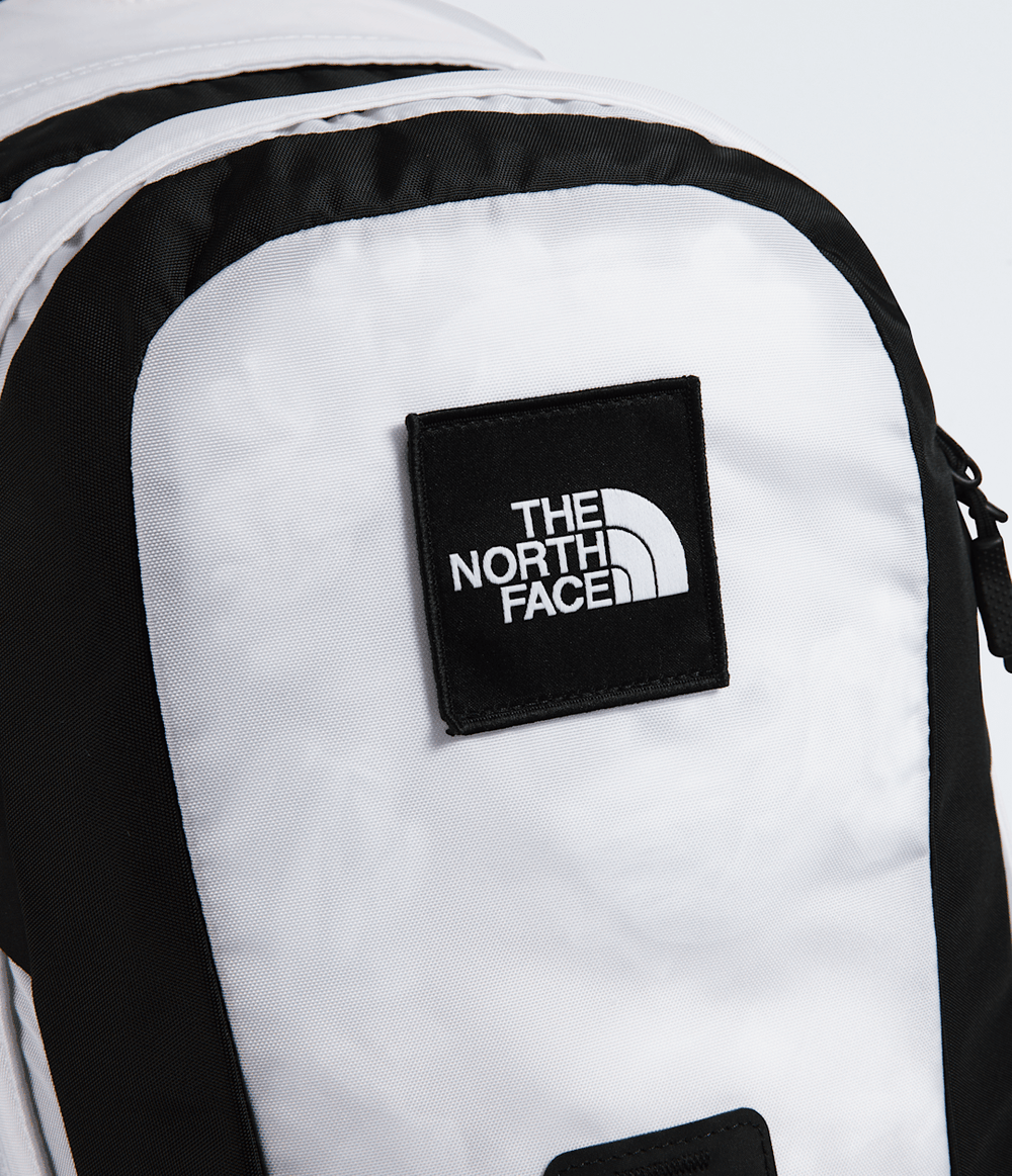 Hot Shot SE Backpack - TNF White/TNF Black