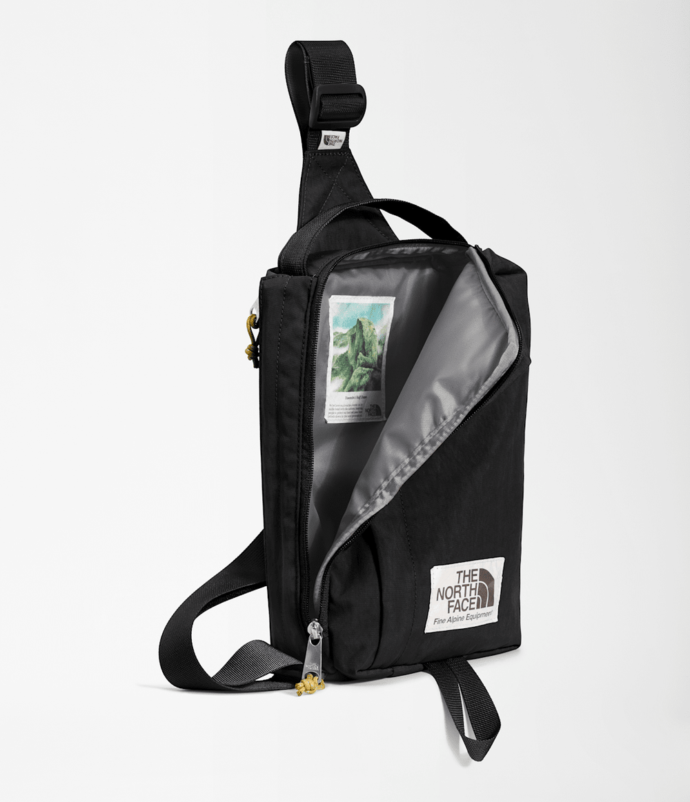 Berkeley Field Bag - TNF Black/Mineral Gold