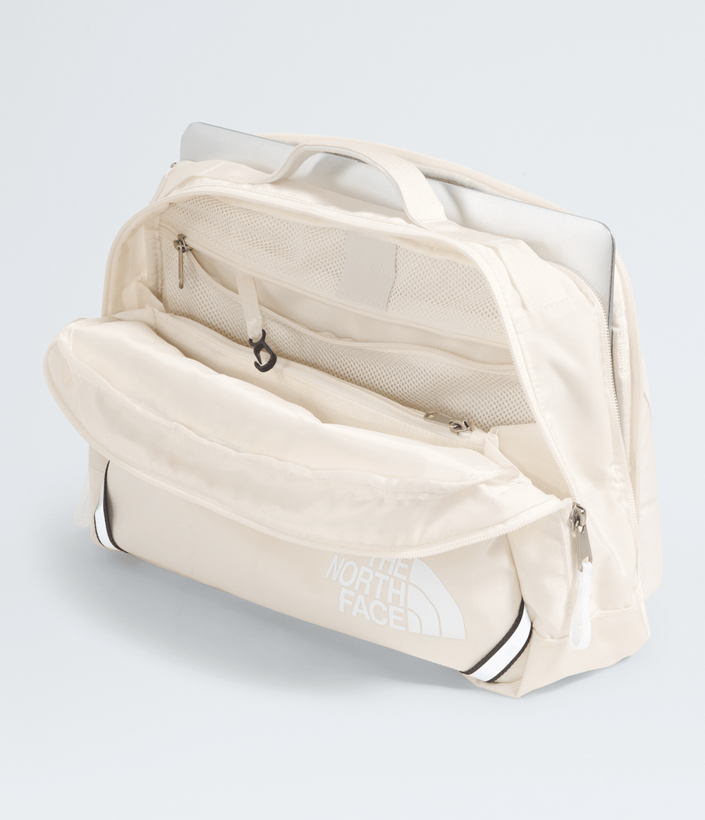 Base Camp Voyager Sling - White Dune/TNF White