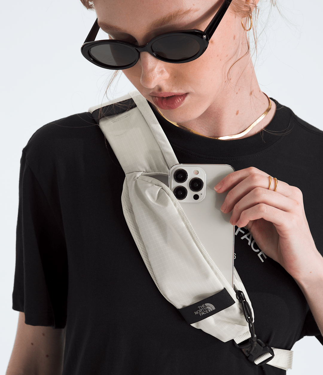 Borealis Sling - White Dune/TNF Black