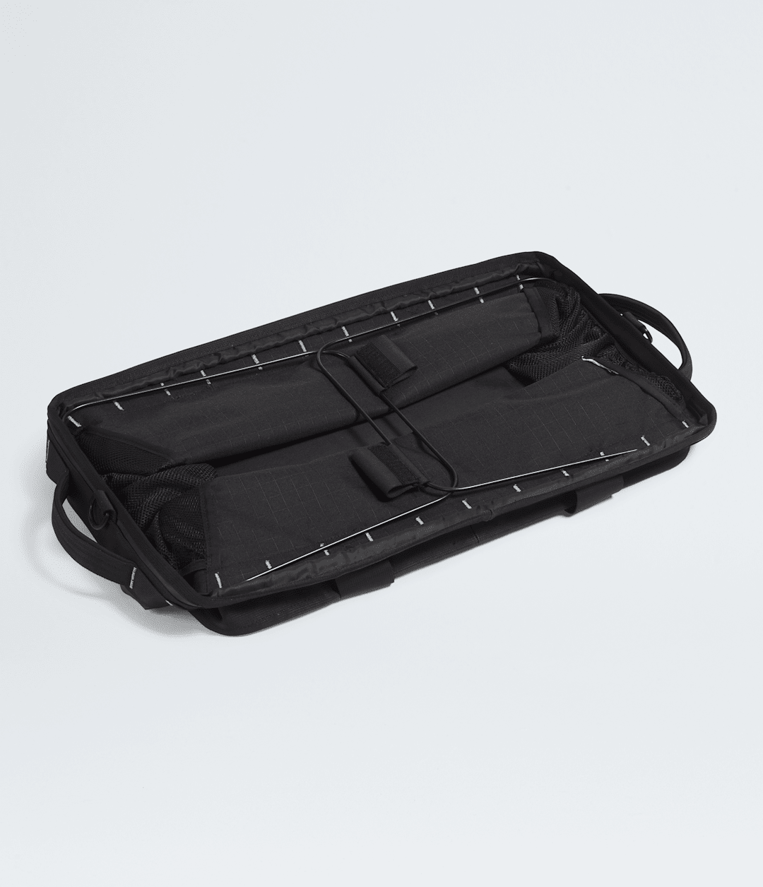 Base Camp Gear Bin—S - TNF Black/TNF Black