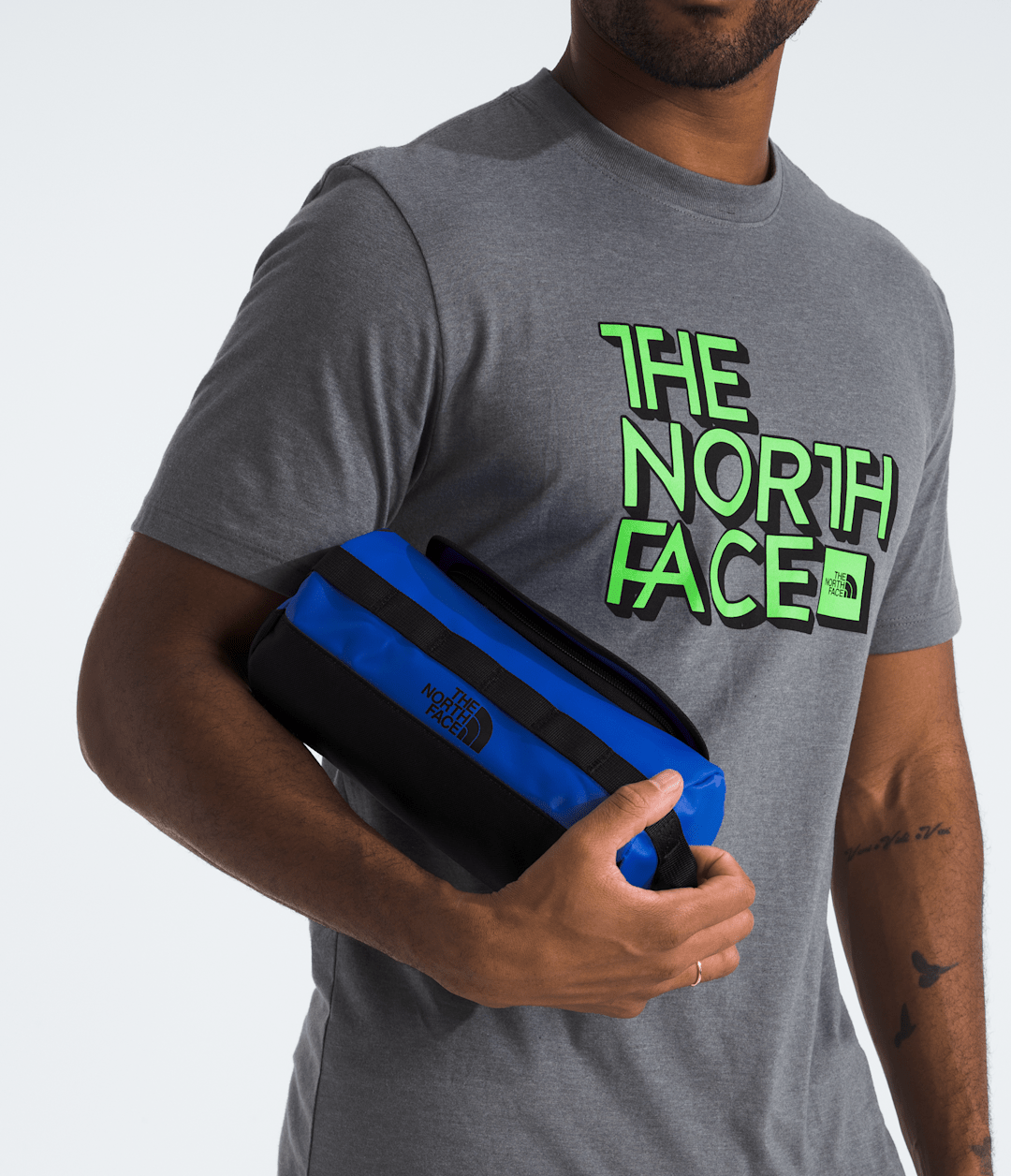 Base Camp Travel Canister—S - TNF Blue/TNF Black