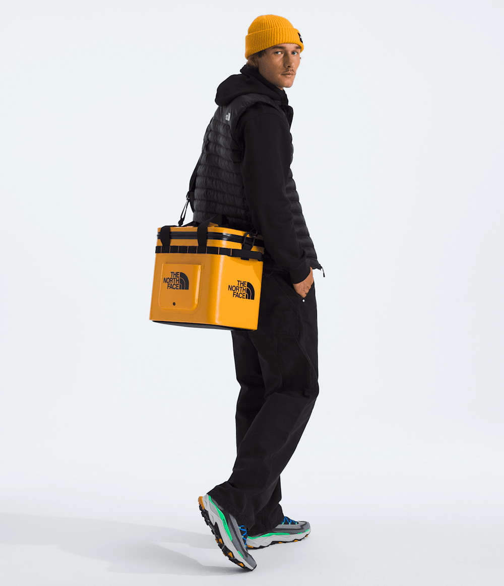 Base Camp Cooler 15 Qt - Summit Gold/TNF Black