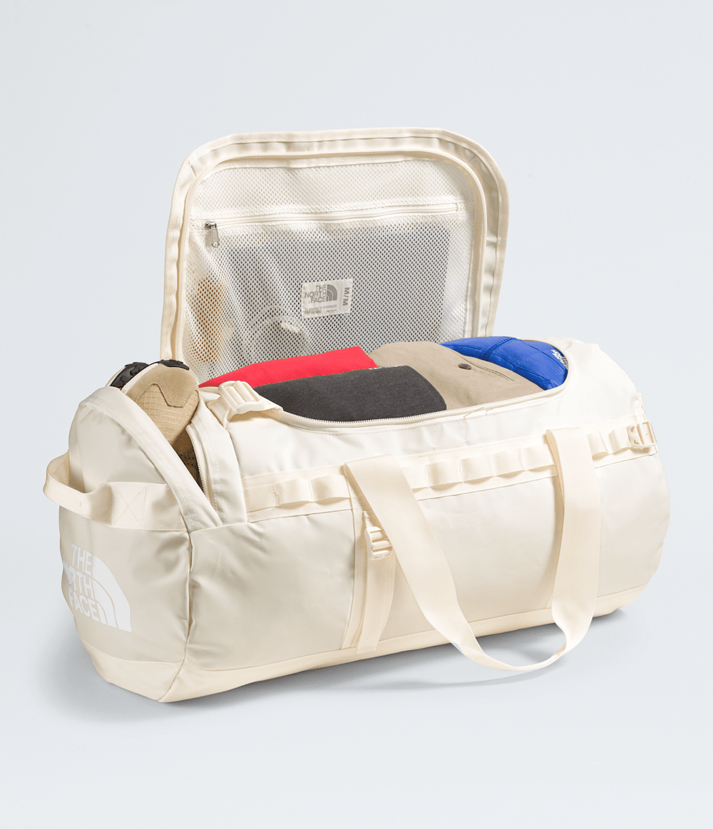 Base Camp Duffel—M - White Dune/TNF White