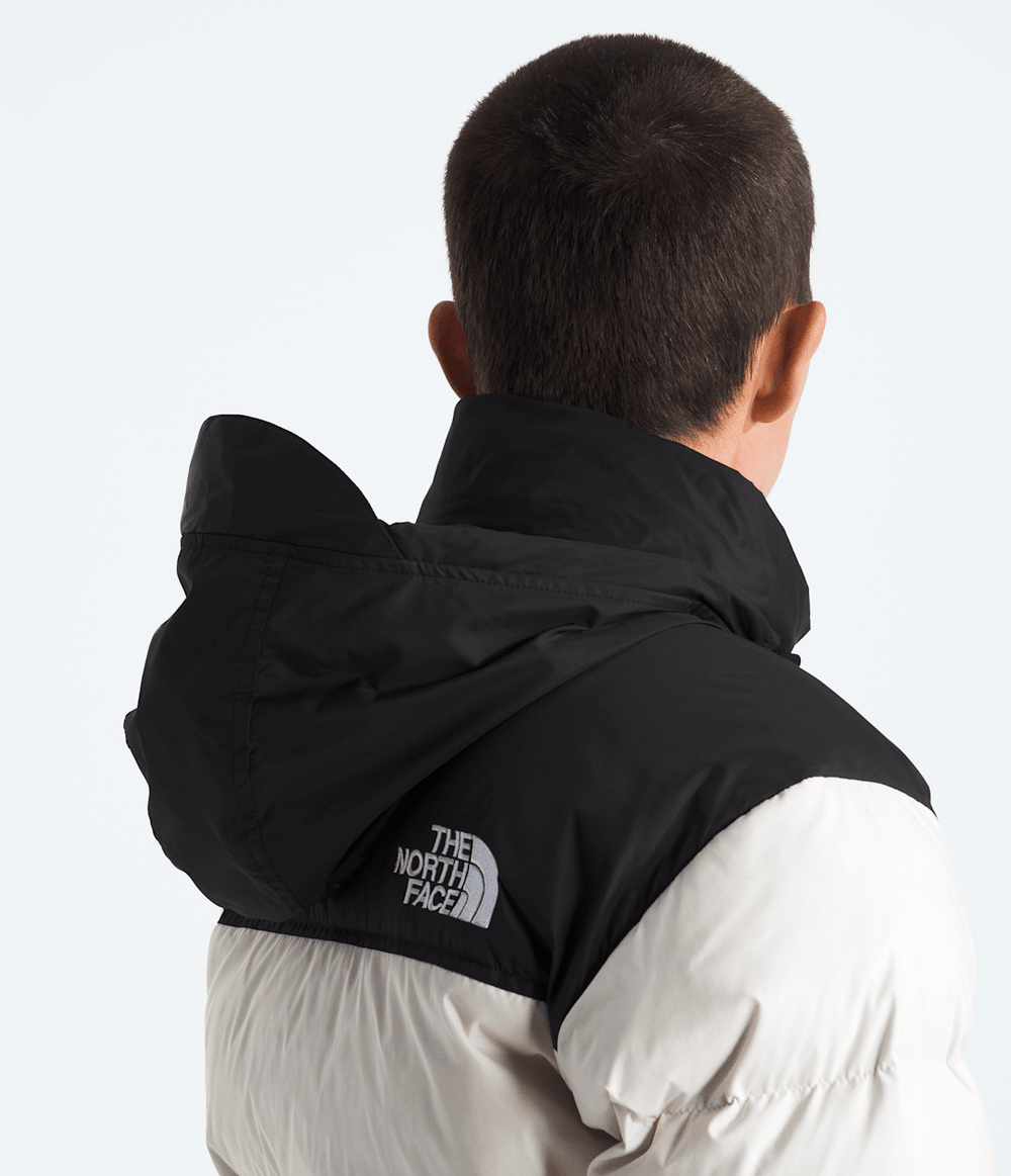 Women’s 1996 Retro Nuptse Jacket - White Dune/TNF Black/Recycled Down