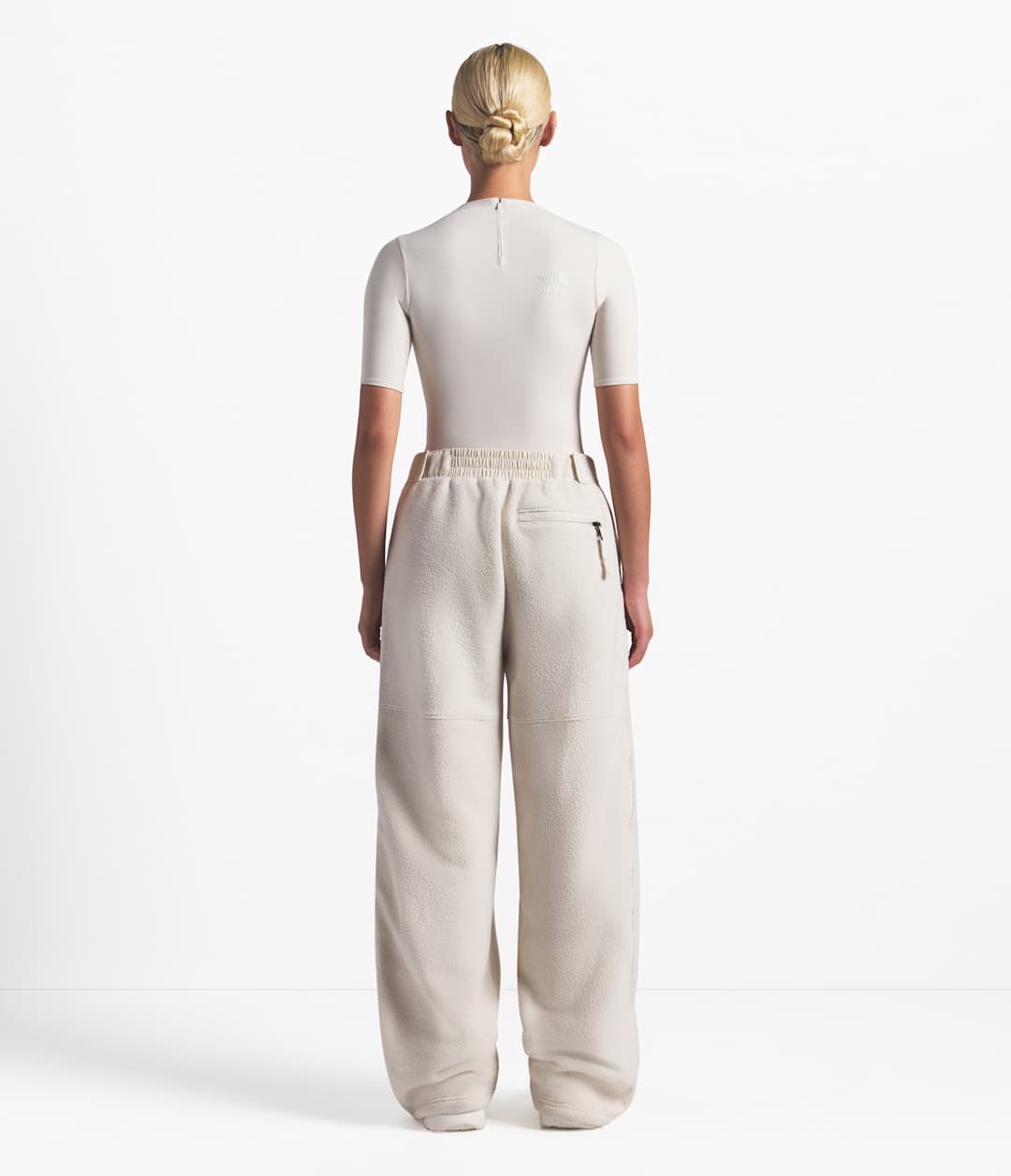 The North Face X SKIMS 1995 Denali Fleece Straight Leg Pant - Sk Bone
