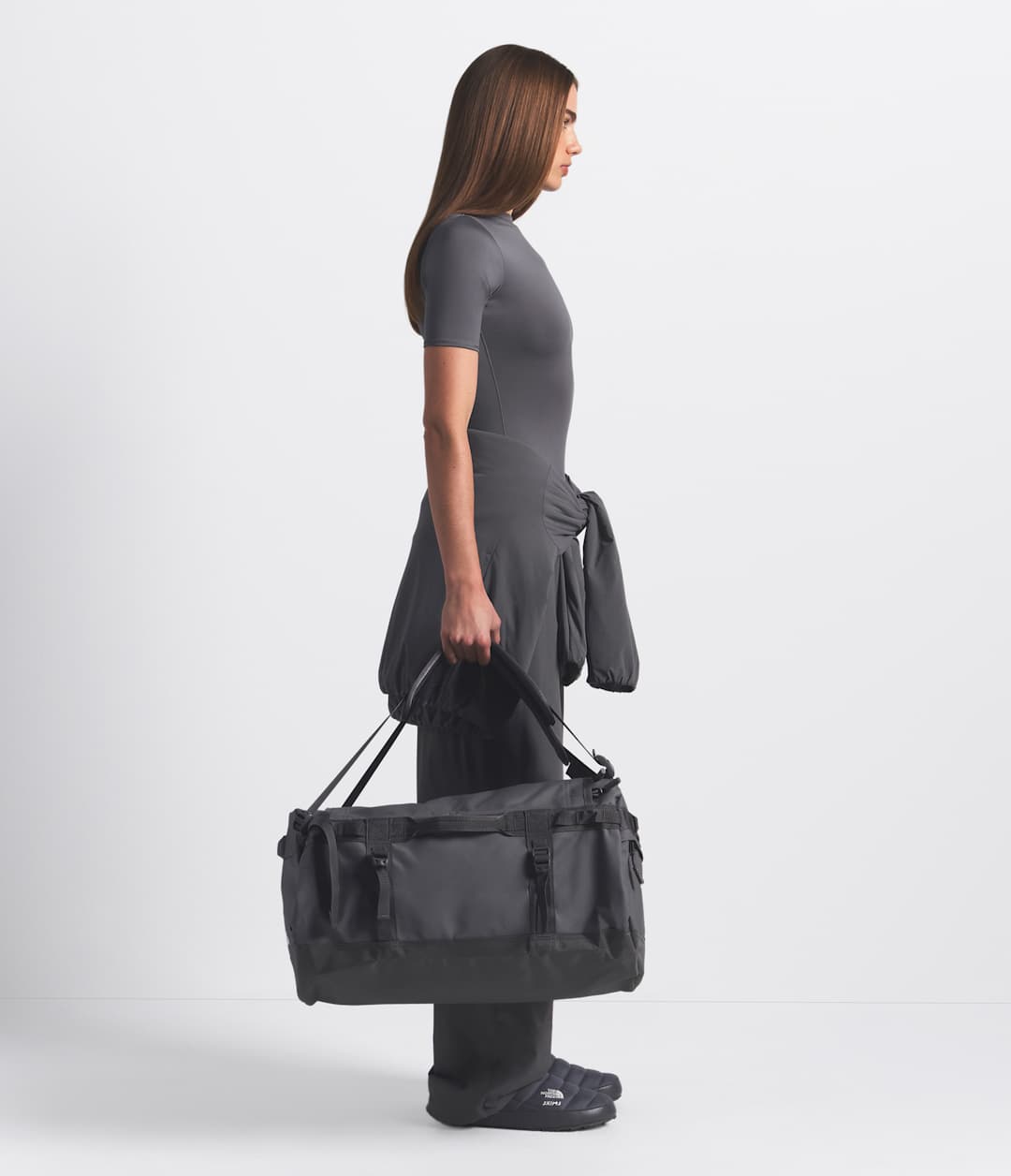 The North Face X SKIMS Base Camp Duffel - Small - Sk Gunmetal