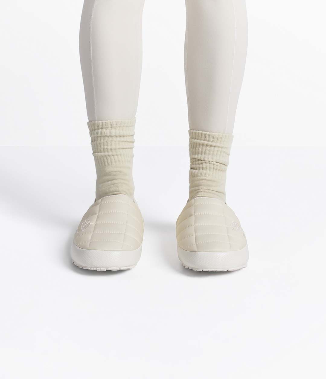 The North Face X SKIMS Thermoball Traction Mule V - Sk Bone/Sk Bone