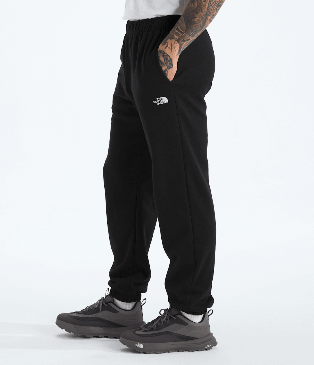 Men’s Evolution Simple Dome Regular Pants - TNF Black