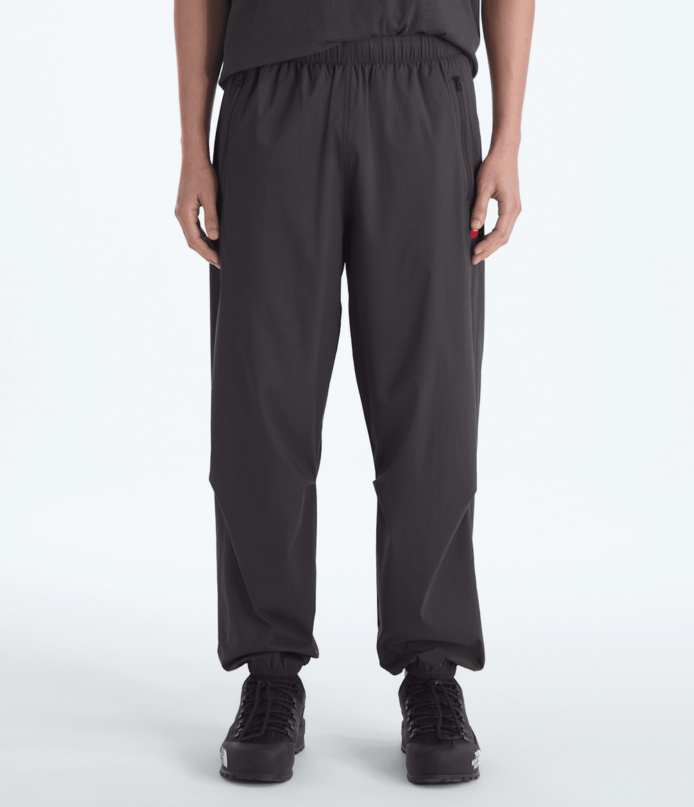 Men’s TNF™ Red Box Packable Wind Pants - Obsidian