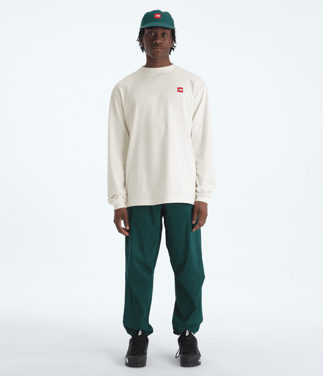 Men’s TNF™ Red Box Long-Sleeve Tee - White Dune