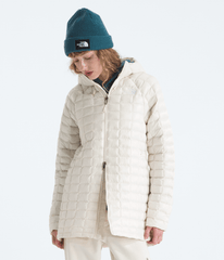 Women’s THERMOBALL™ Hooded Parka - White Dune