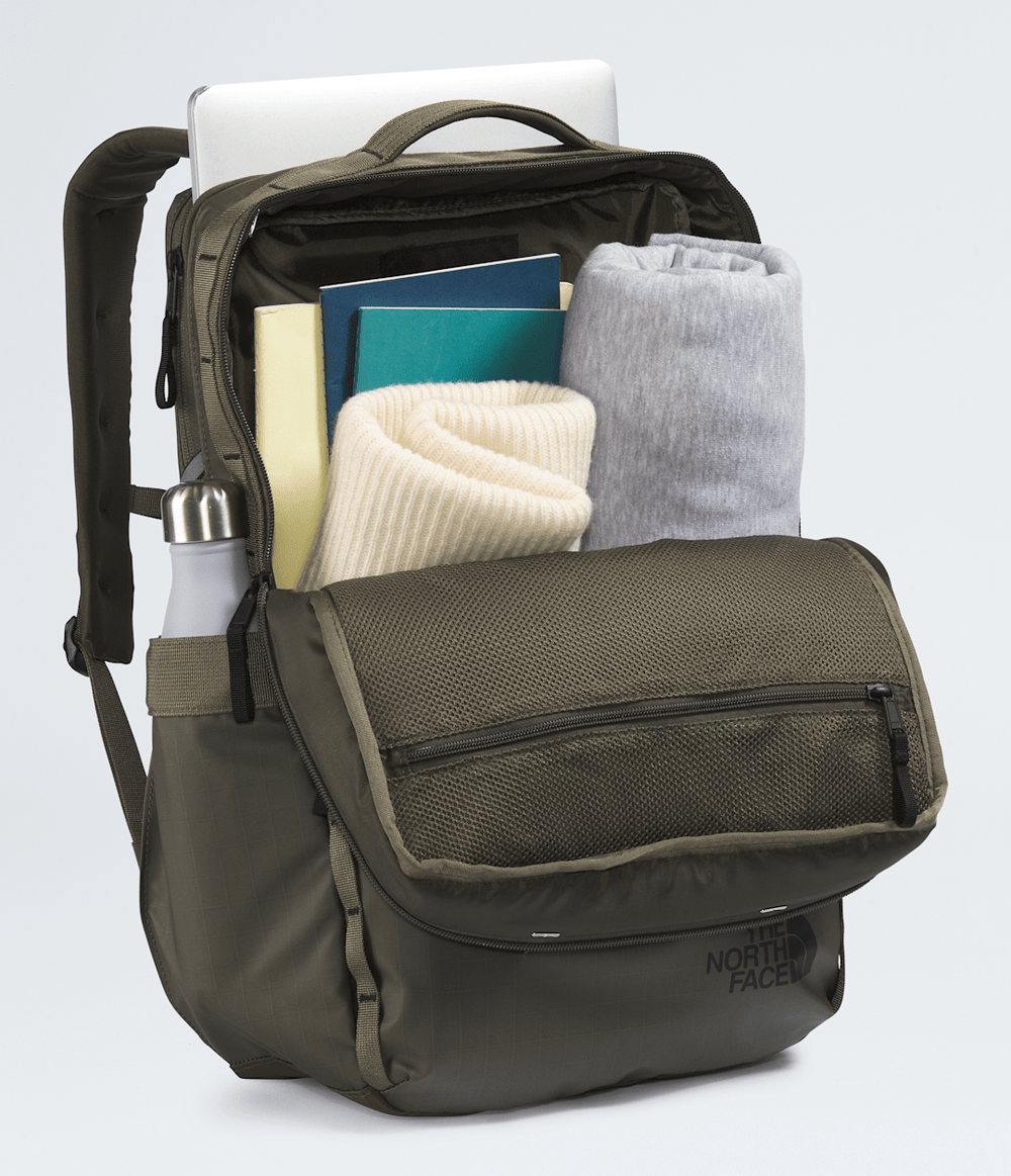 Base Camp Voyager Daypack - New Taupe Green/TNF Black