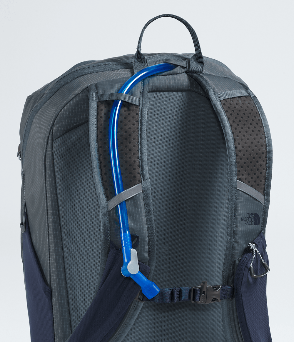 Borealis Trail Backpack - Granite Grey