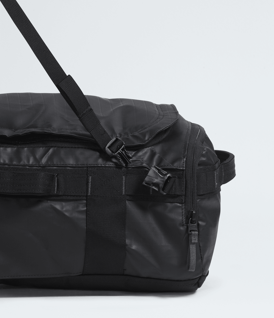Base Camp Voyager Duffel—32L - TNF Black/Asphalt Grey