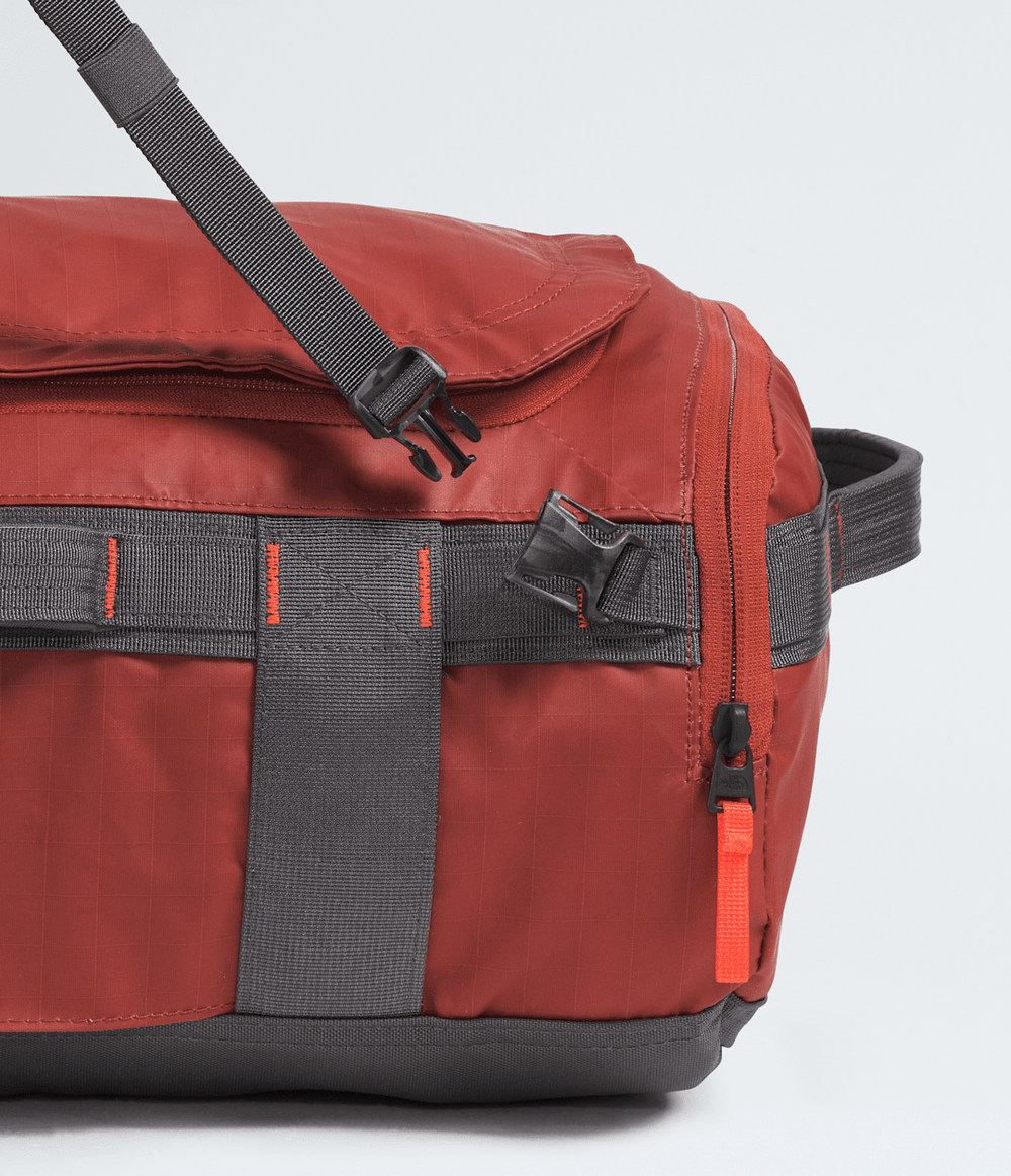Base Camp Voyager Duffel—32L - Iron Clay-Anthracite Grey-Lava Red